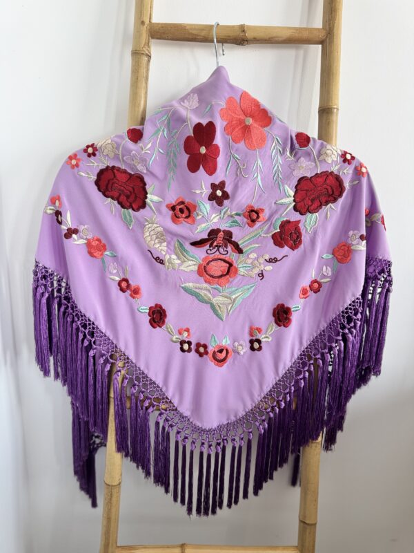 Mantón mod. Alegría malva - Imagen 4