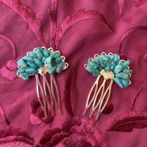 Peinecillos de corales turquesas