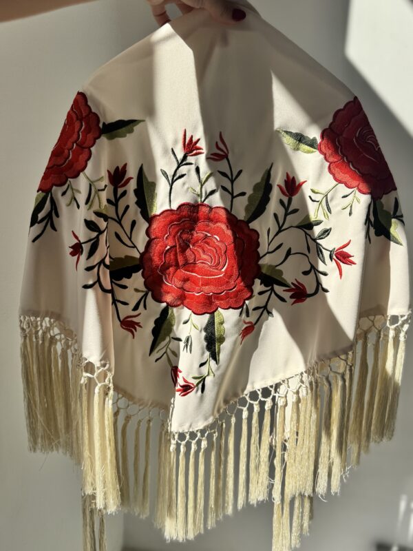 Mantón mod. Rosetón