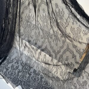 Mantilla modelo Isabella