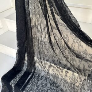 Mantilla modelo Isabella