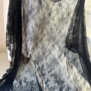 Mantilla modelo Anna
