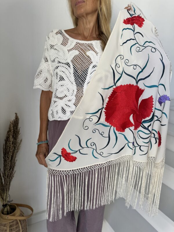 Mantón modelo clavellina - Imagen 2