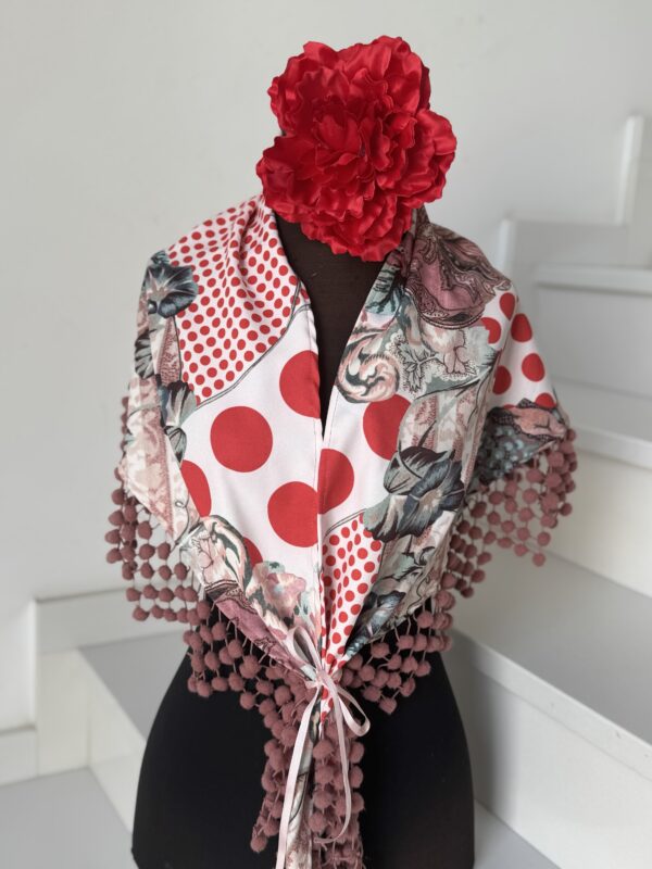 Mantoncillo estampado madroño