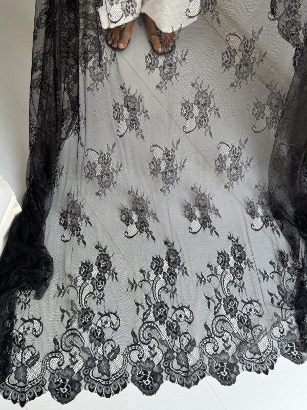 Mantilla modelo Catalina