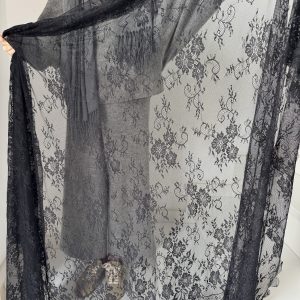 Mantilla modelo Catalina