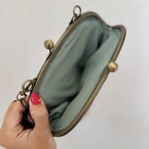 Bolso verde bordado colores