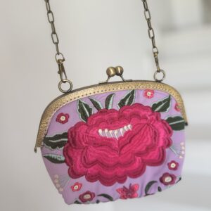 Bolso bordado malva