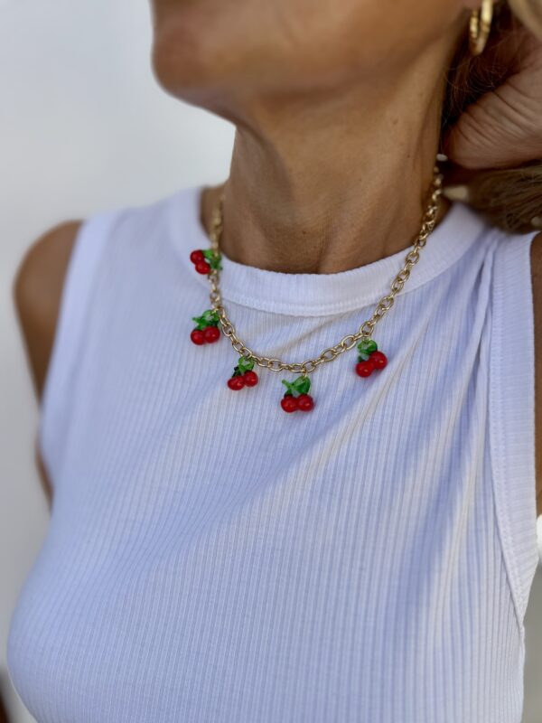 Collar modelo cherry