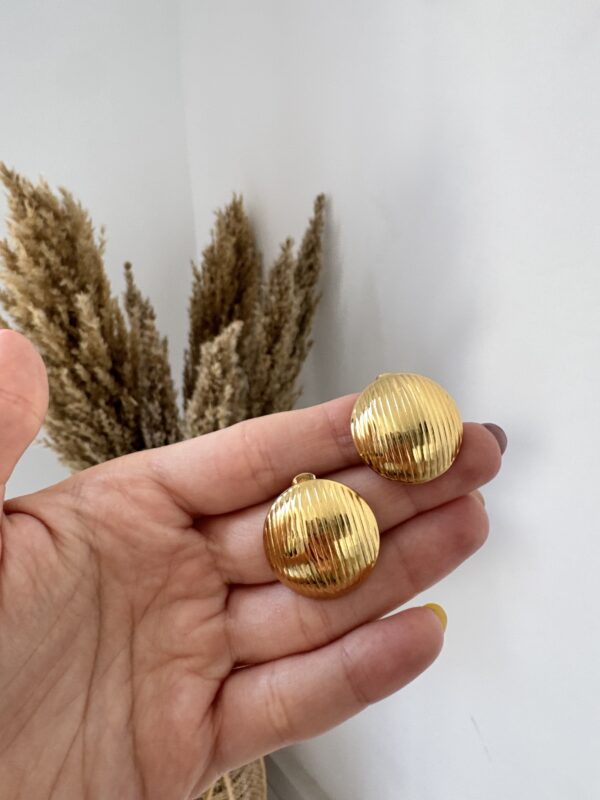 Pendientes botones moneda