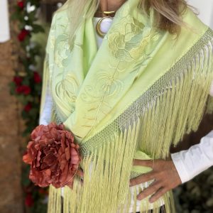 Mantón lima monocolor