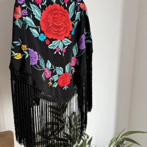 Mantón modelo artesanía