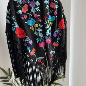 Mantón modelo artesanía