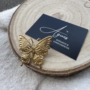 Broche mariposa dorada