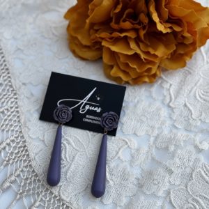 Pendientes flor y lágrima color púrpura