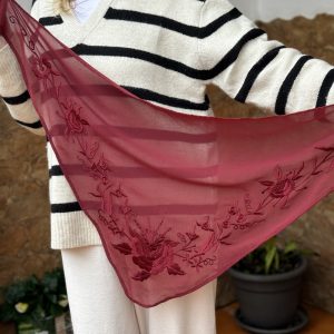 Mantón vino tinto monocolor sin flecar