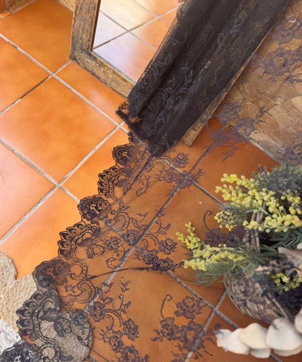 Mantilla modelo Catalina