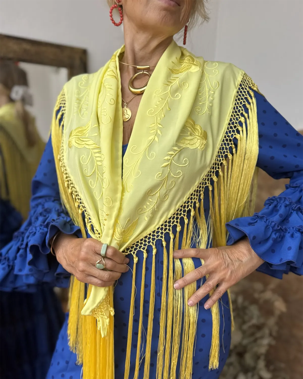 Mantón LIMA