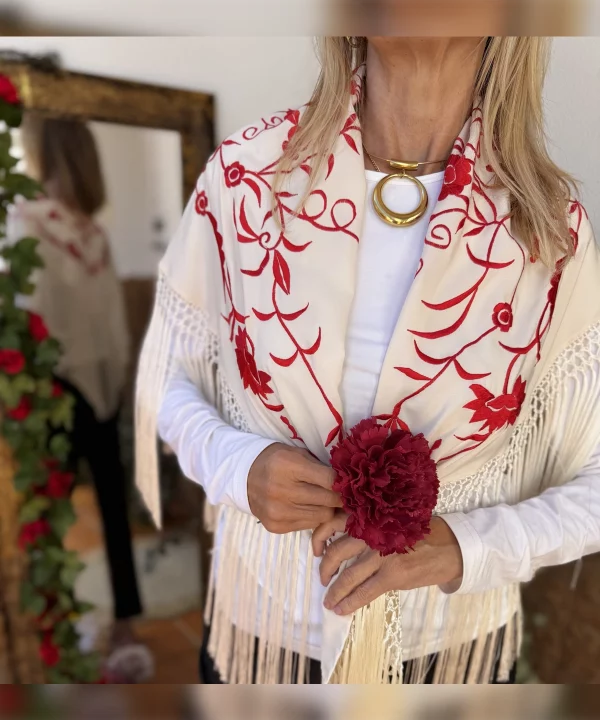 Mantón modelo colibrí