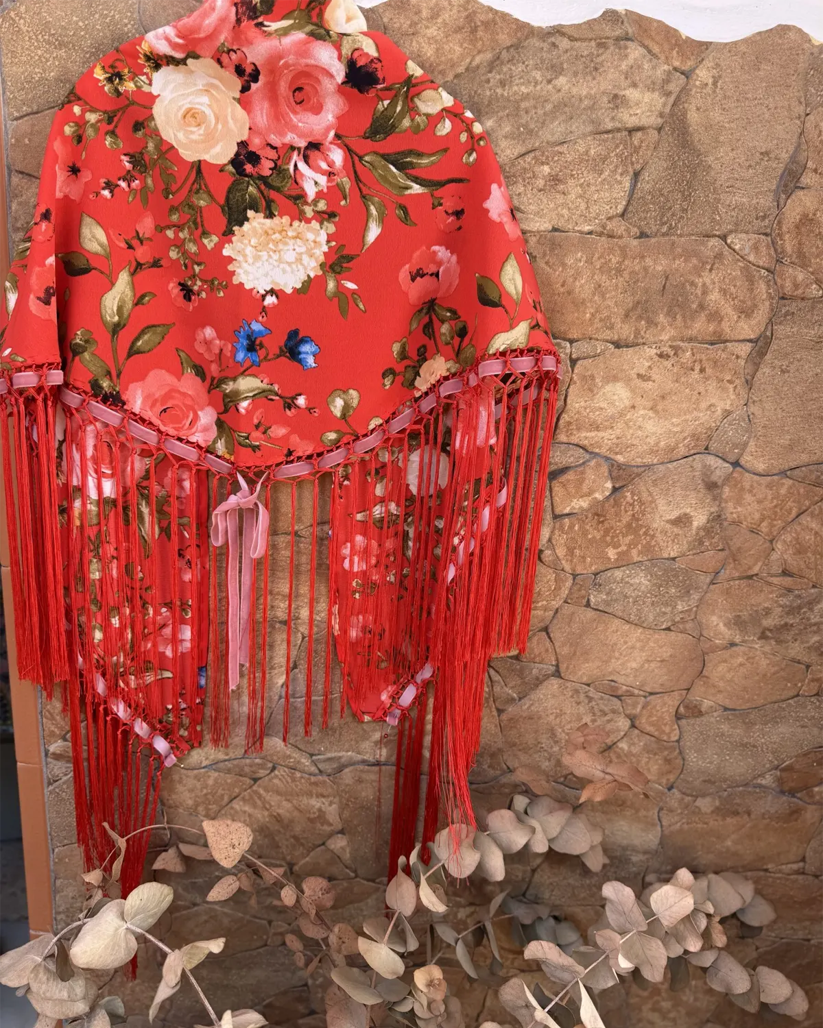 Montoncillo estampado coral