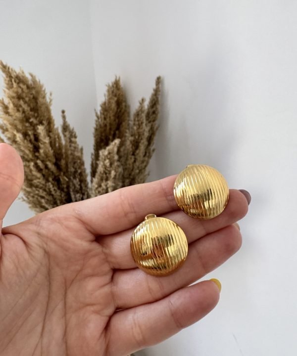 Pendientes botones moneda