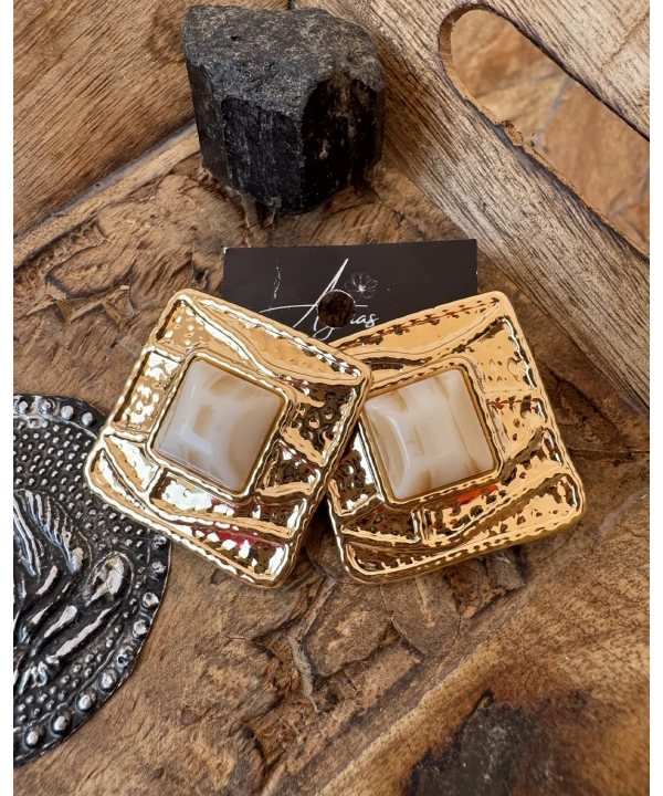 Pendientes dorados