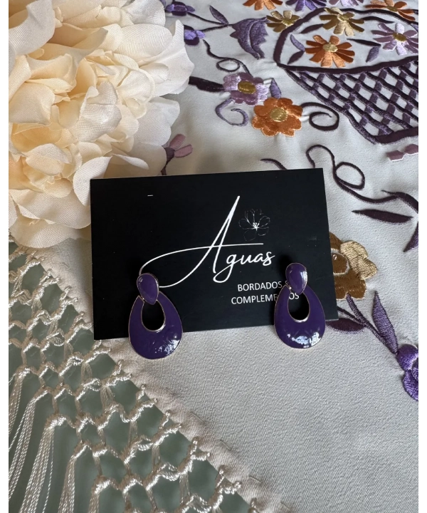 Pendientes gotas púrpura