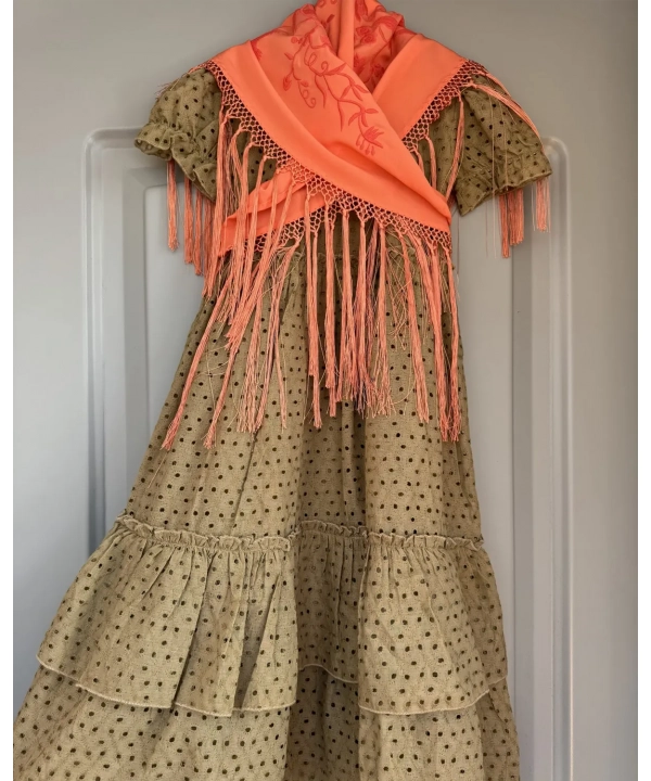 Traje de flamenca verde oliva niña